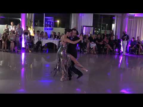 Yanina Quiñones y Neri Piliu - 10°Bari Tango Congress - 07.10.2022  1.4 - Ensuenos - Carlos Di Sarli