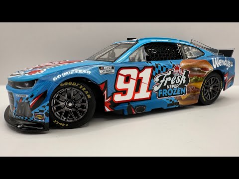 Review: 2025 Helio Castroneves #91 Wendy’s Fresh Never Frozen Chevy Camaro 1/24 NASCAR Diecast 
