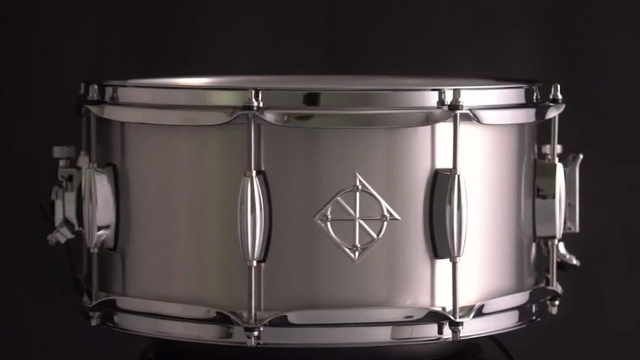 Dixon Artisan Series Seamless Aluminum 14 x 6.5" Snare Drum