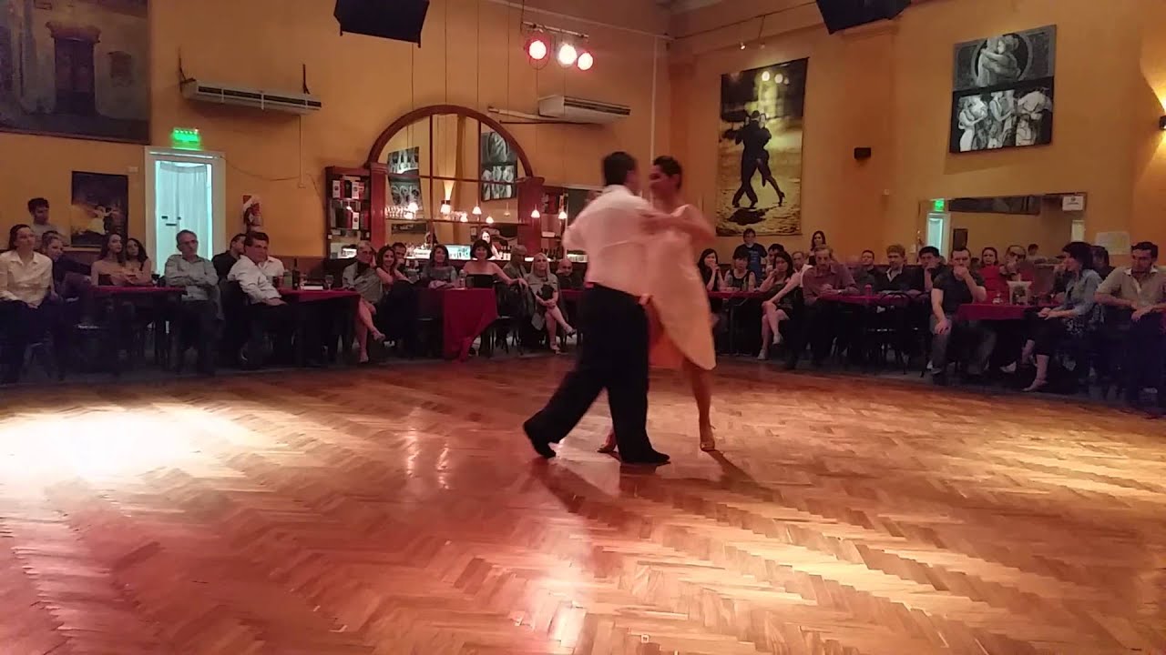 Sebastián Bolivar y Agustina Paez en Soho Tango - Miedo