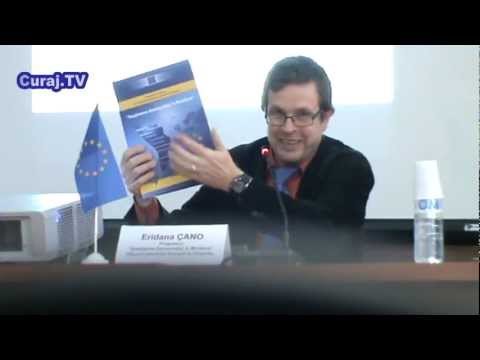 Curaj.TV - Manual despre libertatea intrunirilor destinat politistilor