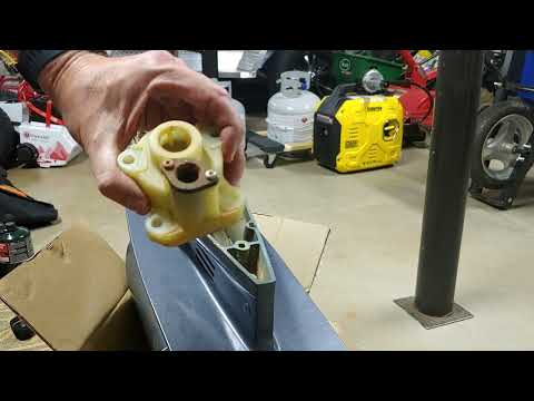 Easy Outboard Impeller Replacement Yamaha 90hp Impeller Water Pump Repair. Similar to Mercury.