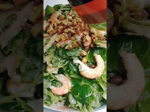 Rau càng cua trộn gỏi tôm thịt ngon k tưởng nha các bạn