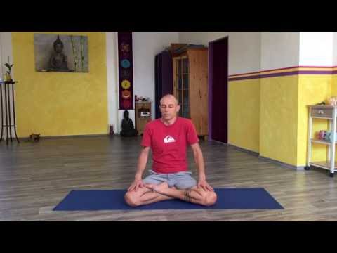 Yogatherapie - Übungssequenz für die Schultern