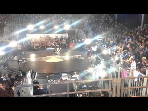 Menno vs Taisuke - FINAL BATTLE - RedBull BC One 2014 Paris
