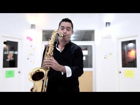 I'm Yours video