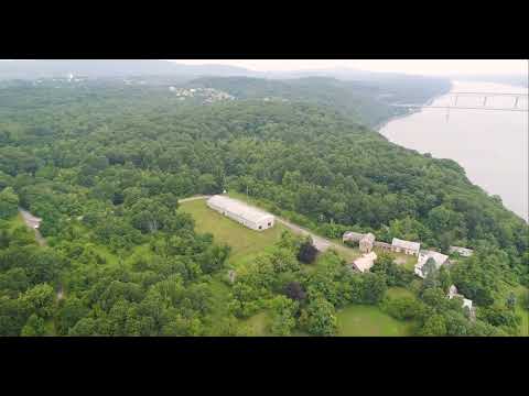 Hudson Valley Bedpage Devoted