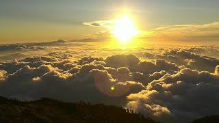 Download lagu Keindahan Sunset di Puncak  Gunung Lawu Hargo Dumilah 3265mdpl mp3