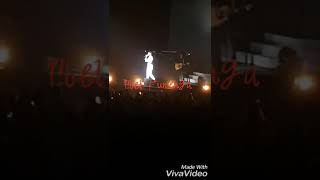 Le chemin de la vie chanté par Keen&#39;V Au zénith de Paris - 28/04