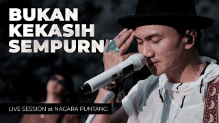Download lagu Anji - Bukan Kekasih Sempurna (Live Session at NagaRa Puntang) mp3