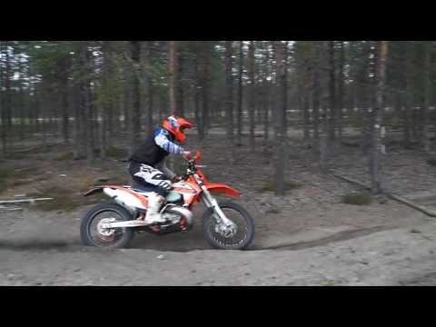 KTM 250 2 stroke - Whoops all day long