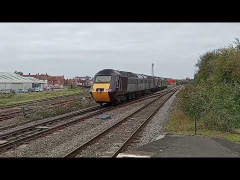Farewell to the HST Power cars, the last four head off, coupled in pairs.