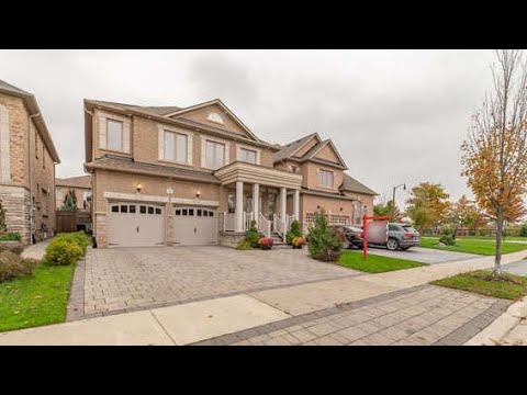 4 Ingleborough Dr, Brampton
