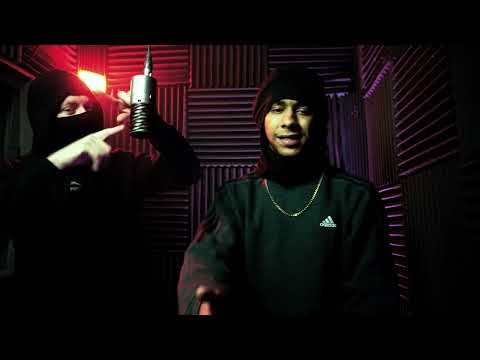 Stizzy X Redz @studio45 (Throw away bars freestyle)