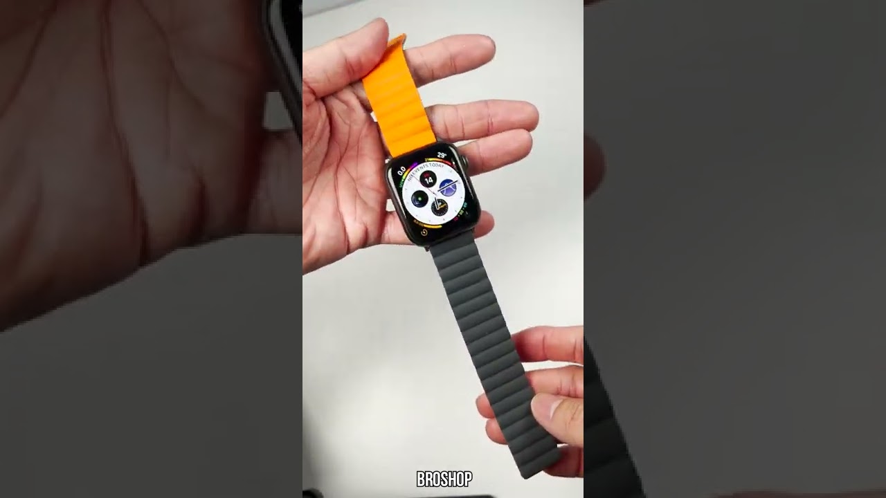 Dây đeo UNIQ Revix Reversible Magnetic Silicone Strap (42/44/45/49mm) For Apple Watch 1~7/ SE