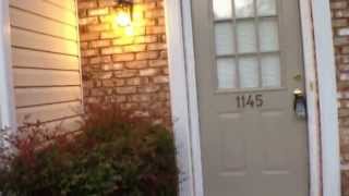 preview picture of video 'Townhouse for Rent Alpharetta 2BR/2BA by Property Management Alpharetta'