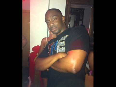 UZI MACMAN & SEDGLI SLIM present     WHOA