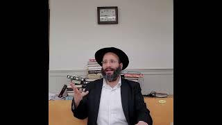 לשים מזוזה ברכב לשמירה (הרב אלחנן משה נחמנסון) - התמונה מוצגת ישירות מתוך אתר האינטרנט יוטיוב. זכויות היוצרים בתמונה שייכות ליוצרה. קישור קרדיט למקור התוכן נמצא בתוך דף הסרטון לשים מזוזה ברכב לשמירה (הרב אלחנן משה נחמנסון) - התמונה מוצגת ישירות מתוך אתר האינטרנט יוטיוב. זכויות היוצרים בתמונה שייכות ליוצרה. קישור קרדיט למקור התוכן נמצא בתוך דף הסרטון