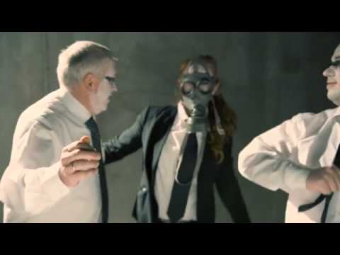 M44 Musikkvideo - Kaizers Orchestra med kontroll på kontinentet