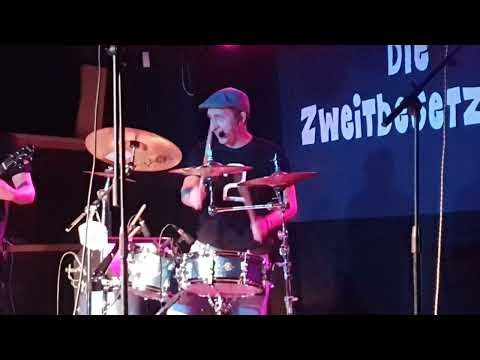 Die Zweitbesetzung - Die Zweitbesetzung / Live im Dosto - 21.10.2022