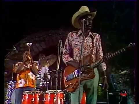 Gatemouth Brown w Dizzy Gillespie - Frosty (Live video-1977)
