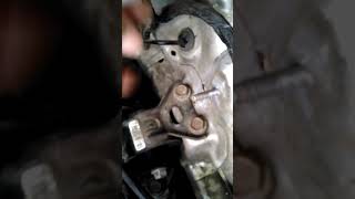2007 Dodge Caliber Left Motor Mount Replacement (Part 1)   (PLEASE LIKE AND SUBSCRIBE)