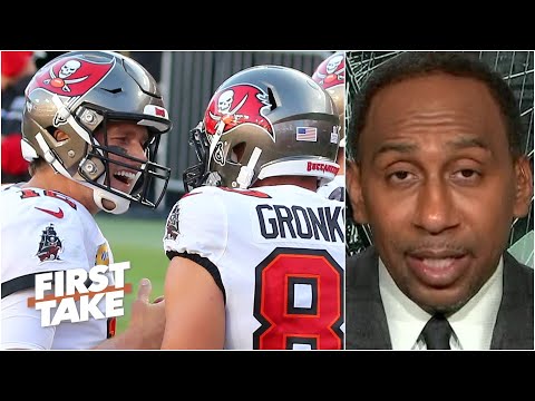 斯蒂芬-A.強調湯姆-布雷迪的進攻是公牛隊成功的關鍵 - First Take------。 (Stephen A. highlights Tom Brady's offense as the key to the Bucs' success | First Take)