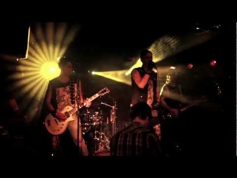 Hellcity Punks - If I Let It Go [Live @ Bar Bäkkäri 16.9.2012]