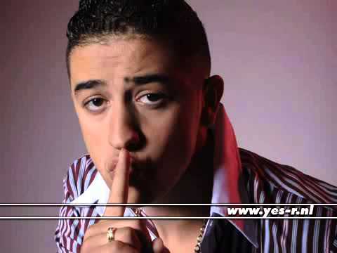 Yes R Ft  Perry Mystique   Hectisch