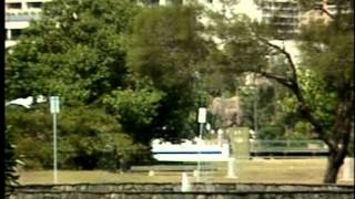 Download lagu Poppy Mercury - Yang Tak Mungkin mp3