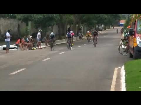 Aniversário de Paragominas chegada feminina elite.