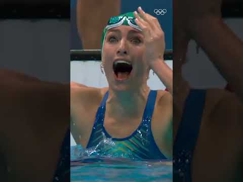 When Tatjana Schoenmaker broke the 200m breaststroke world record at her first Olympic Games! ????????????