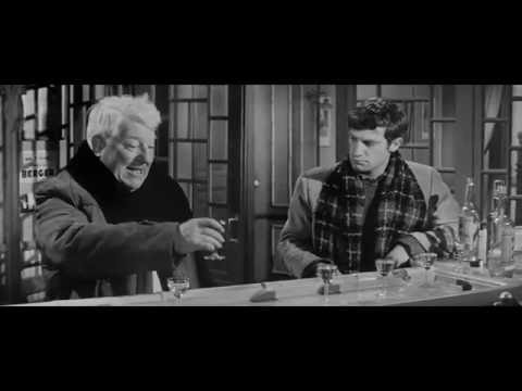 "On cause de trop on s' déshydrate " extrait d' Un singe en Hiver de Henri Verneuil (1963)