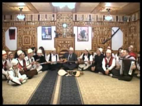 BAJRUSH DODA ME GRUPIN DERVISH SHAQA  KADAL DAL PO VJEN PLEQNIJA 2011