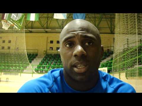 LNFS Partido Caja Segovia F.S. - Barcelona. entrenamiento jueves Roberto Tobe 1/12/2011