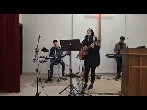 Benden önce sevdi beni . Hristiyan ilahi