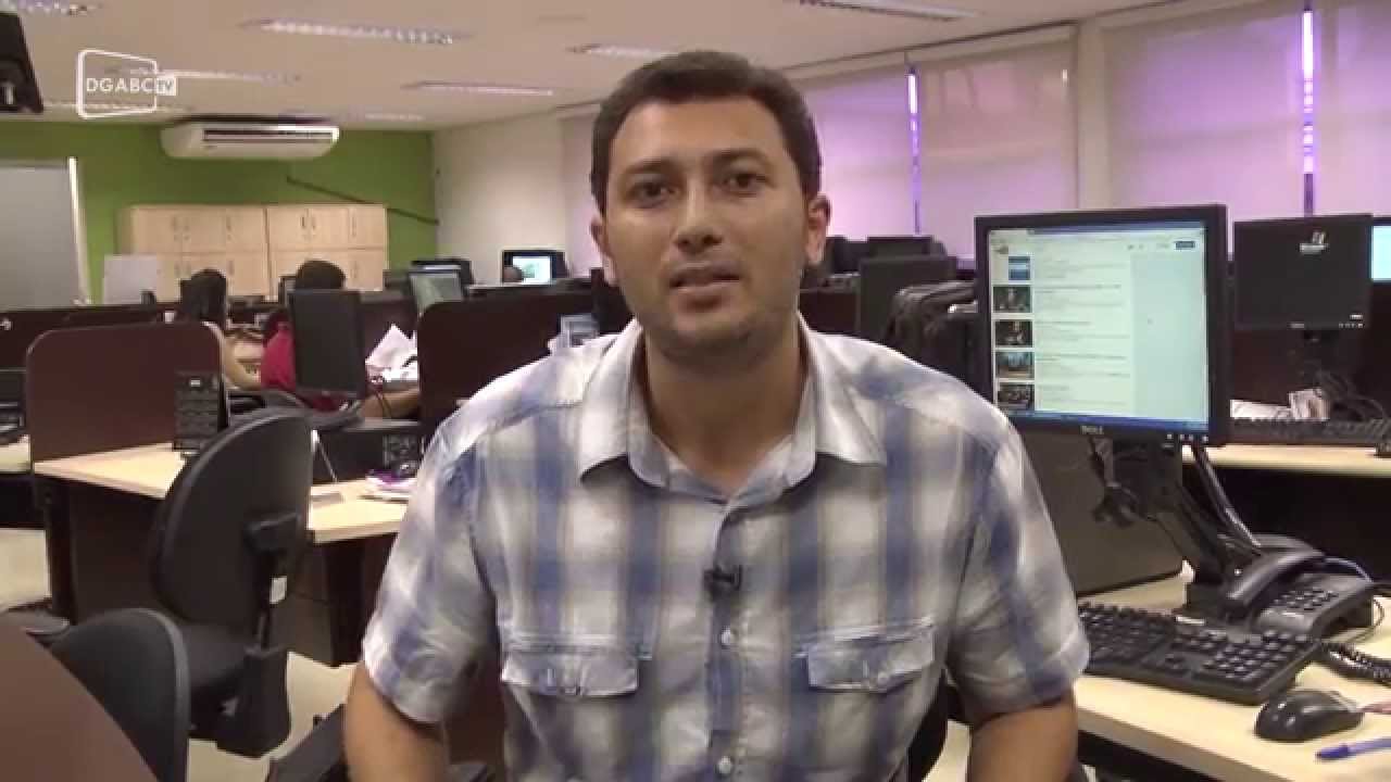 Volks demite 800 e trabalhadores entram em greve