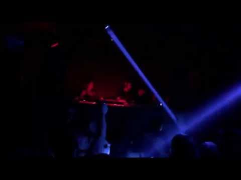 Neverdogs (01), Music On Afterparty @ Fire, 03/04/15