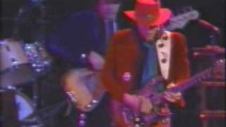 STEVIE RAY VAUGHAN - Scuttle Buttin' & Say What