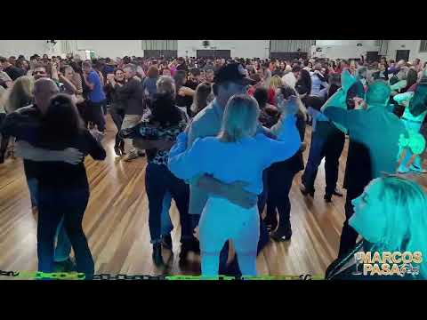 Marcos Pasa Baile ao vivo Gaiteiro roncador e Folha ortiga