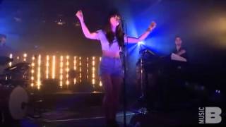Foxes - White Coats (Live at Hype Hotel)