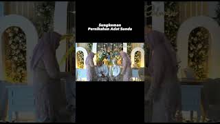 Download lagu Sungkeman Pernikahan Adat Sunda | Gina & Ridwan mp3 Download lagu Sungkeman Pernikahan Adat Sunda | Gina & Ridwan mp3