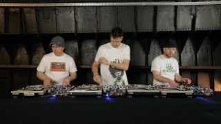 innoFADER Sessions DJ Cheeba, DJ Food, DJ Moneyshot - Caught in the Middle of a 3 Way Mix
