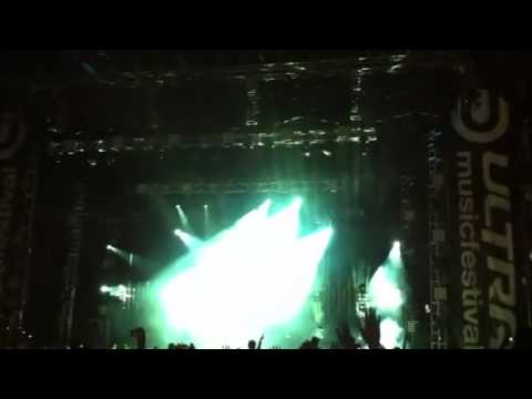 Deadmau5 Ultra 2011 day 2 ghosts n stuff