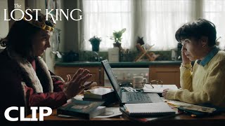 Video trailer för THE LOST KING (2022) In Cinemas Now – Sally Hawkins, Harry Lloyd – “Unhealthy Obsession” Clip