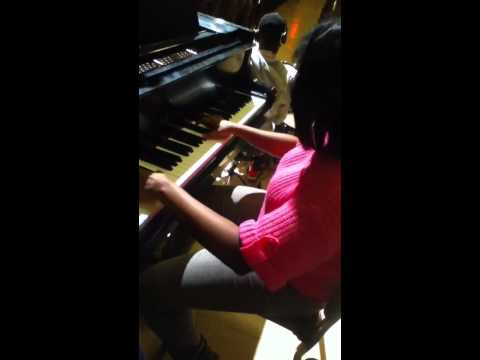 Jessica Harp playing Ordinary People