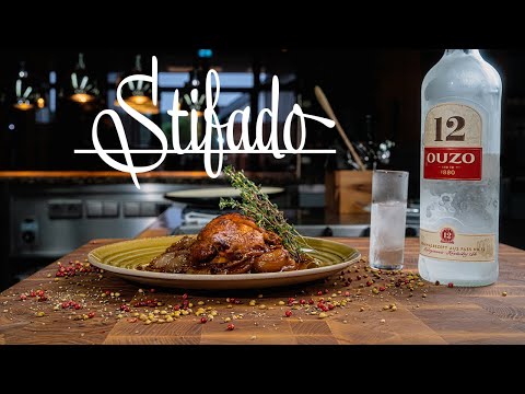 Stifado - Greek stew - Cooking in the valley