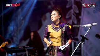 Download lagu KATA KATA TERBAIK DARI MC NEW MONATA MENGGUNCANGKAN DESA KARANG NANGKAH BLEGA BANGKALAN MADURA mp3
