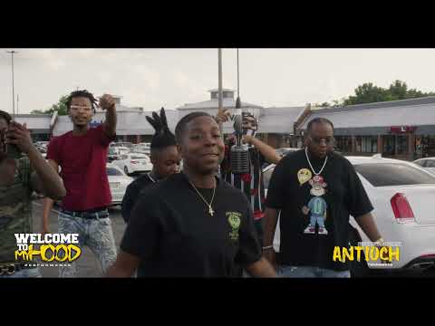 Trap Qweezy - Reposado Freestyle | Welcome To My Hood Performance