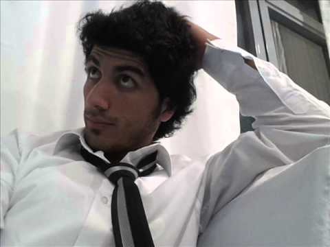 RapHouseRecords Kongre Konuşması(Questo, Azam-ı Esbab'ın şarkı sözlerini Ti ye aldı)